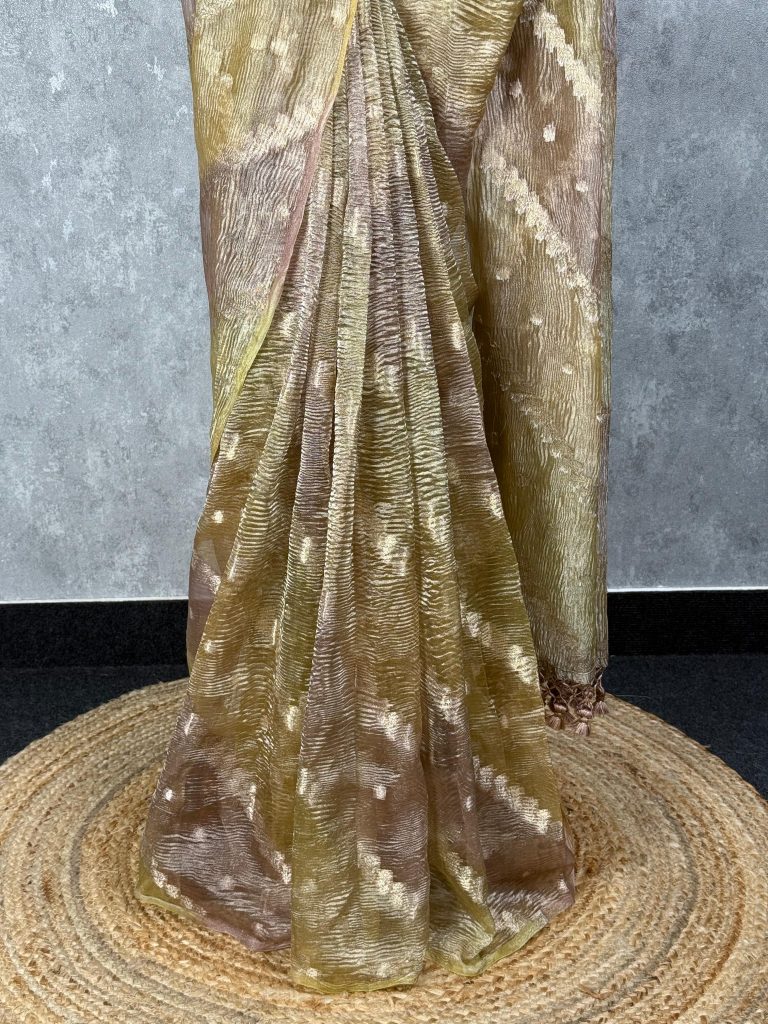 CRUSHED TISSUE ORGANZA BANARASI SAREE - Image 3