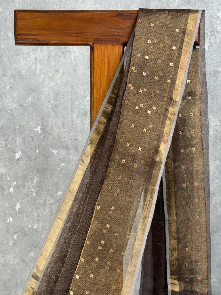 TISSUE KORA MUSLIN SEQUENCE SAREE - Image 2