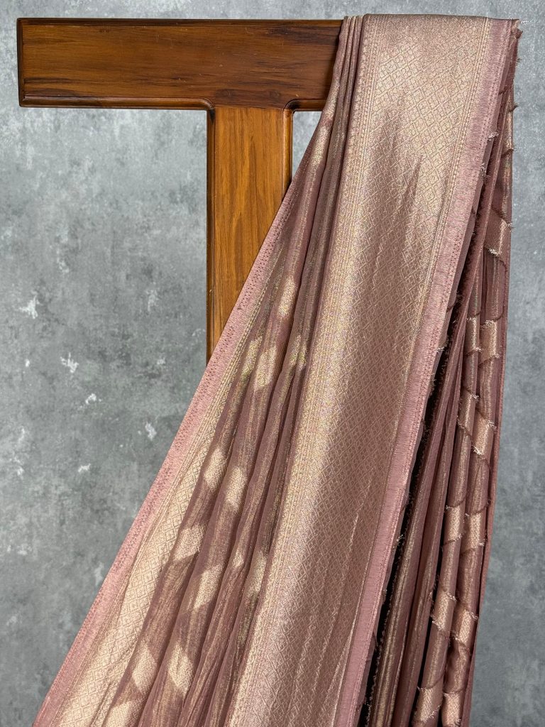 CRUSHED TISSUE GEORGETTE BANARASI SAREE - Image 2