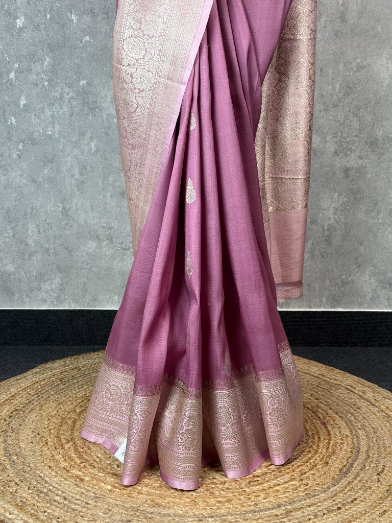 TUSSAR GEORGETTE CONTRAST BANARASI SAREE - Image 3