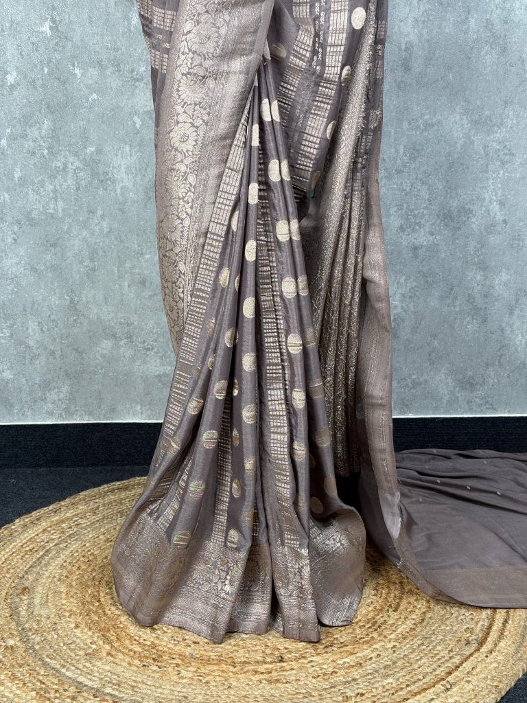 VISCOSE GEORGETTE BANARASI SAREE - Image 3