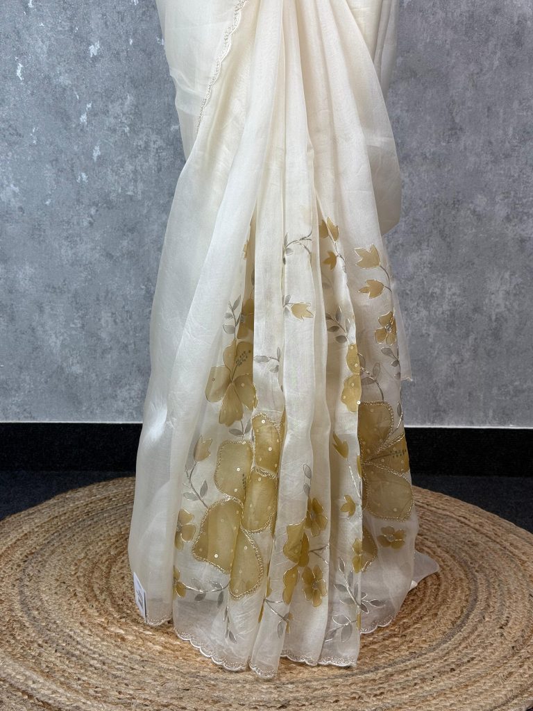 SILK ORGANZA HAND PAINTED EMBROIDERY SAREE - Image 3