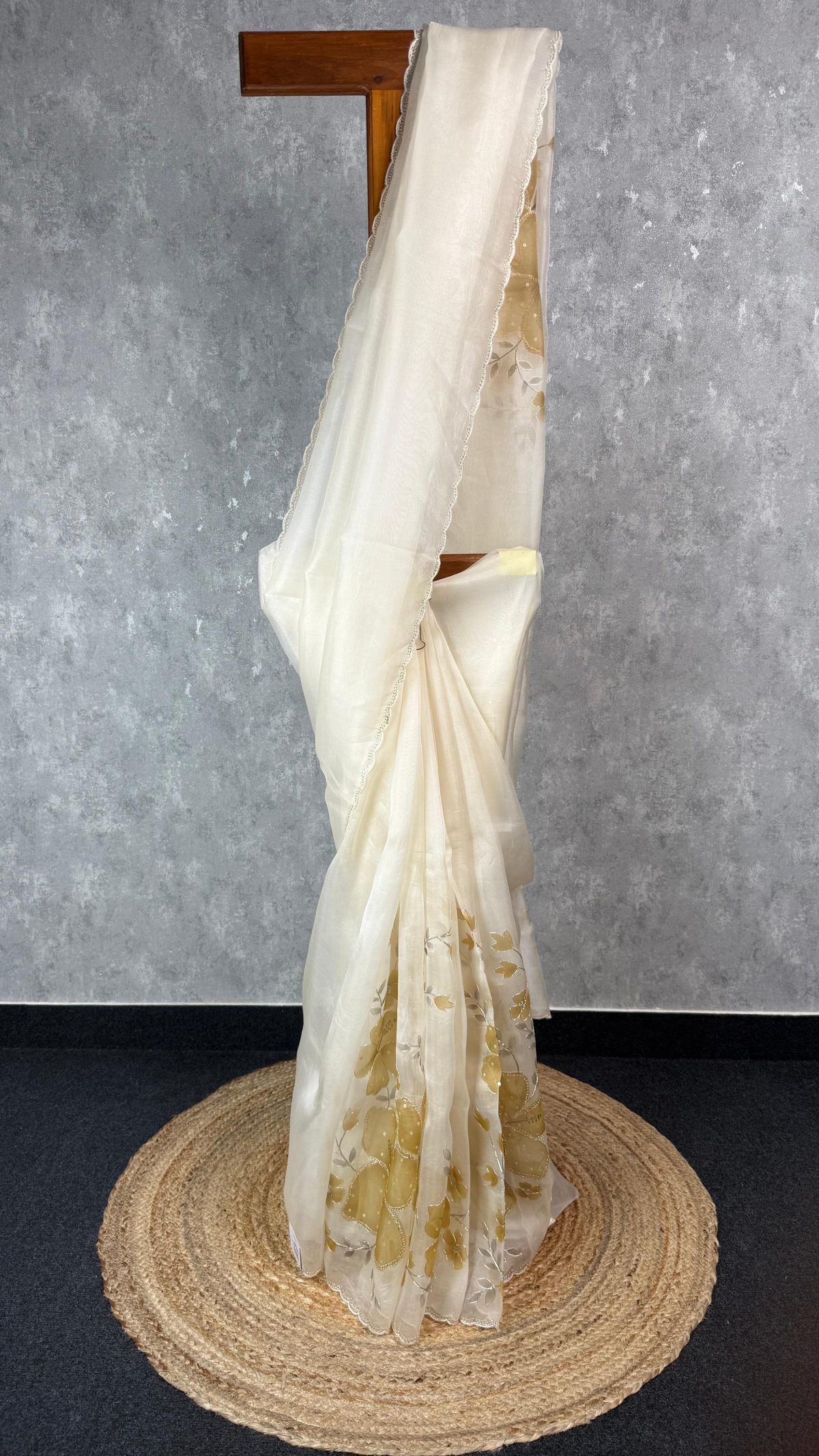 SILK ORGANZA HAND PAINTED EMBROIDERY SAREE