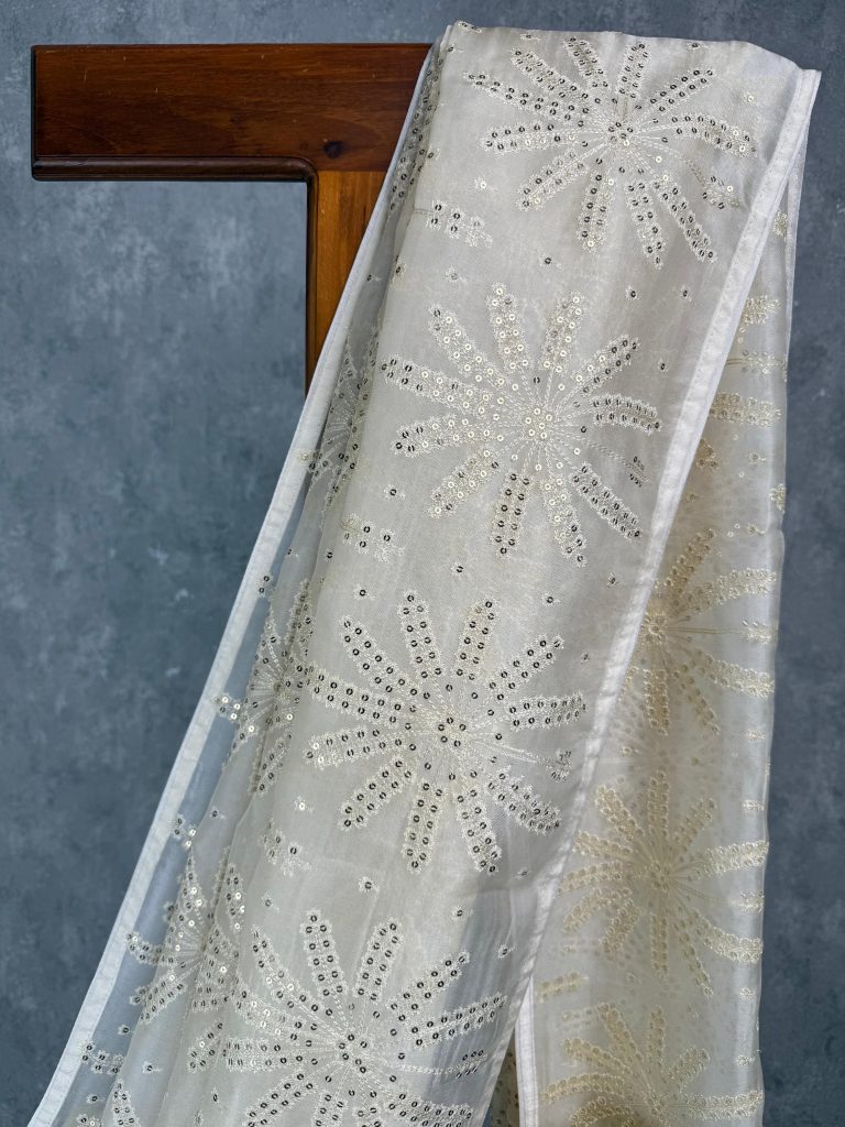 SILK ORGANZA EMBROIDERY SAREE - Image 2