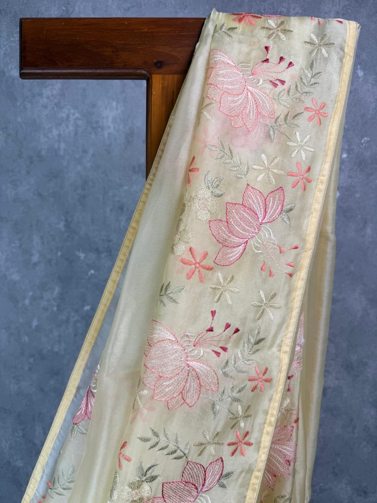 SILK ORGANZA EMBROIDERY SAREE - Image 2