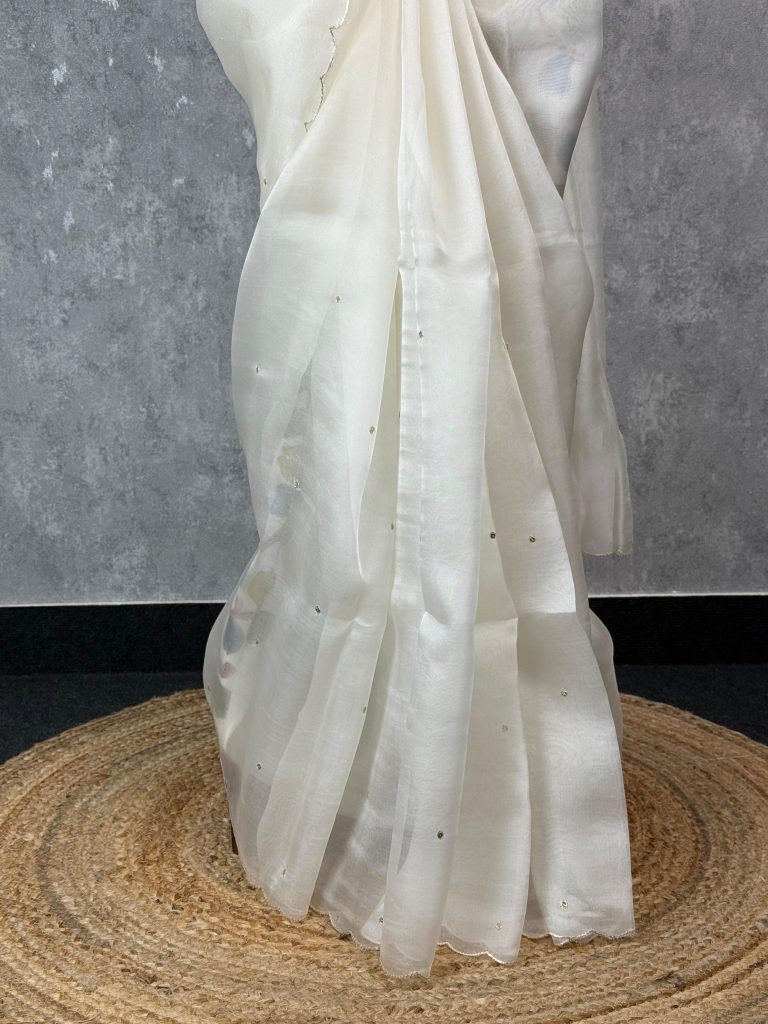SILK ORGANZA SEQUENCE EMBROIDERY SAREE - Image 3