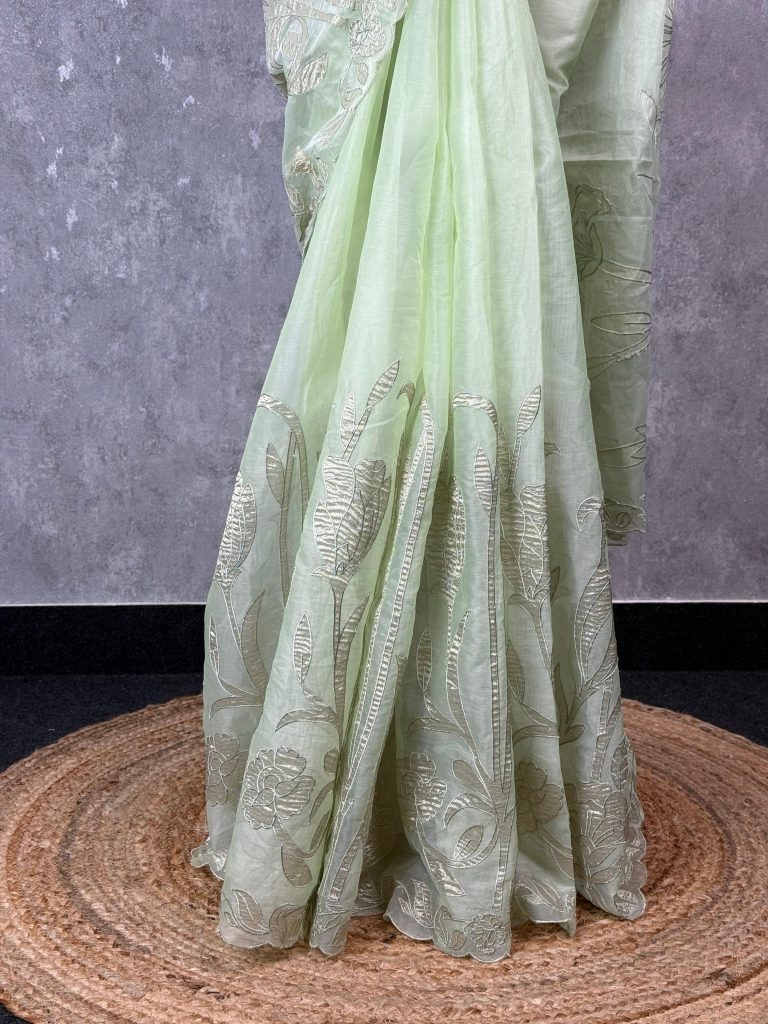 ORGANZA TISSUE APPLIQUE EMBROIDERY SAREE - Image 3