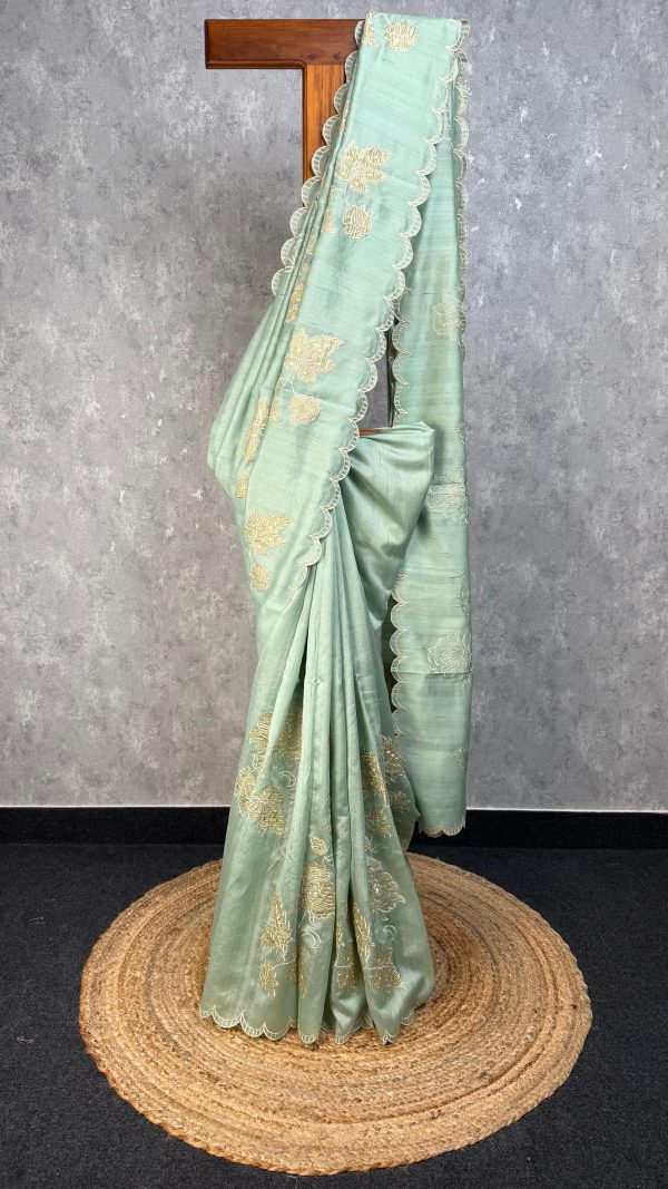 SEMI TUSSAR APPLIQUE EMBROIDERY SAREE
