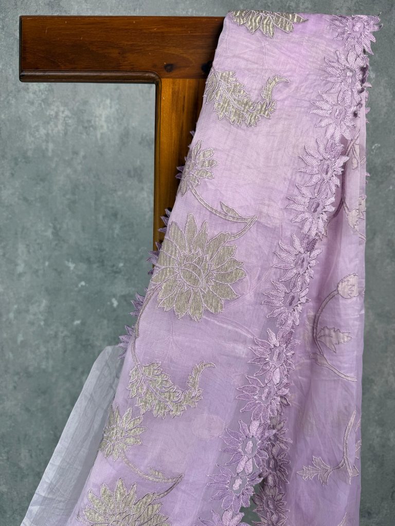 ORGANZA TISSUE APPLIQUE EMBROIDERY SAREE - Image 2