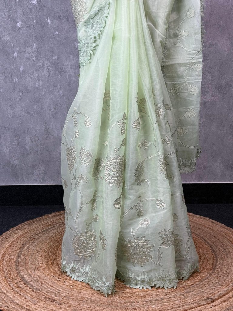 ORGANZA TISSUE APPLIQUE EMBROIDERY SAREE - Image 3