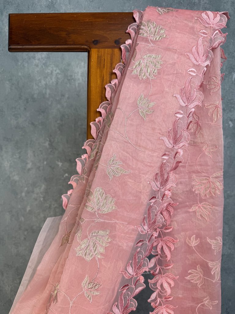 ORGANZA TISSUE APPLIQUE EMBROIDERY SAREE - Image 2