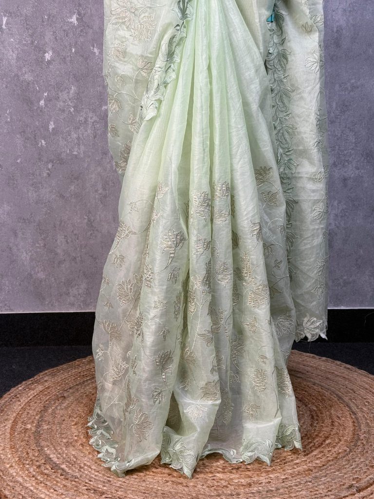 ORGANZA TISSUE APPLIQUE EMBROIDERY SAREE - Image 3