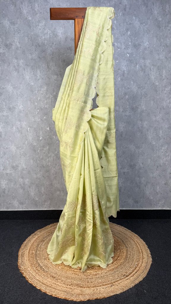 SEMI TUSSAR APPLIQUE EMBROIDERY SAREE
