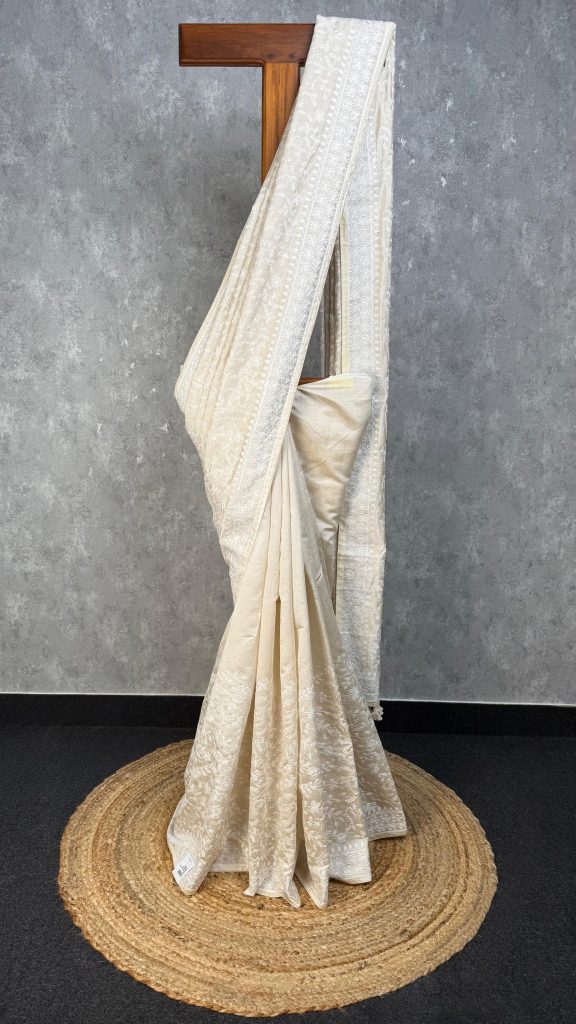 SEMI TUSSAR THREAD EMBROIDERY SAREE