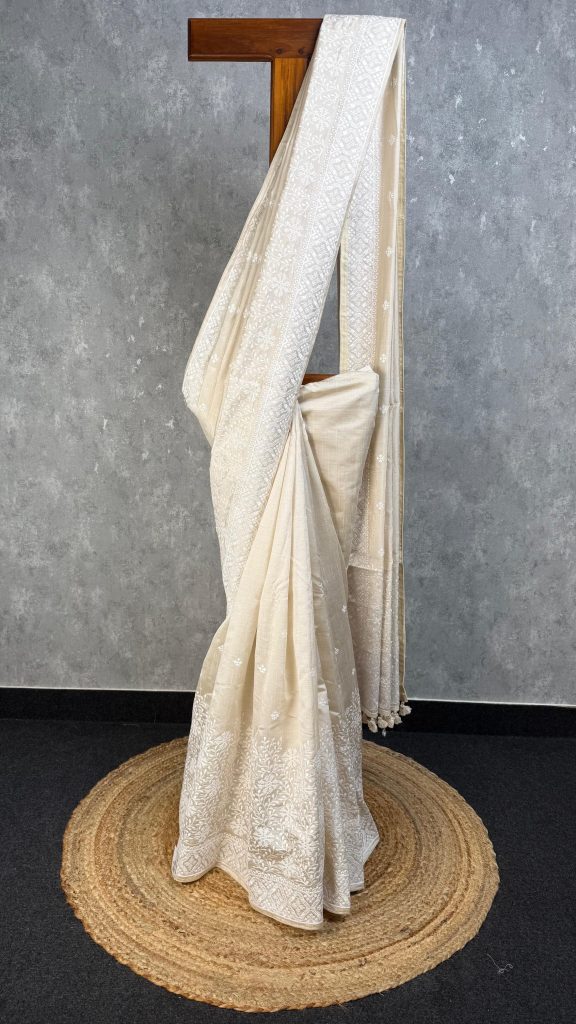 SEMI TUSSAR THREAD EMBROIDERY SAREE