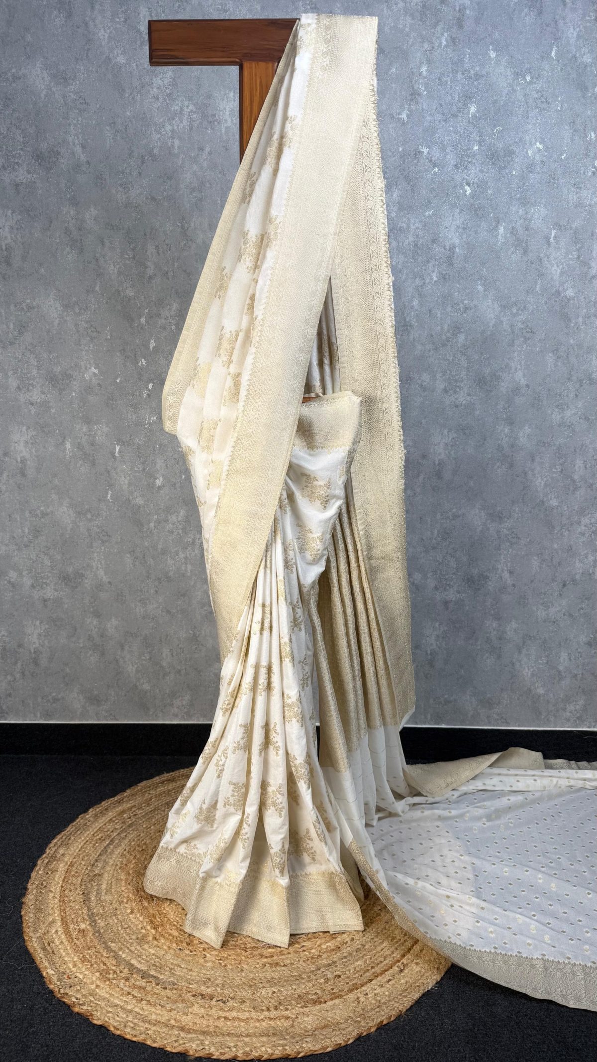 VISCOSE GEORGETTE BANARASI SAREE