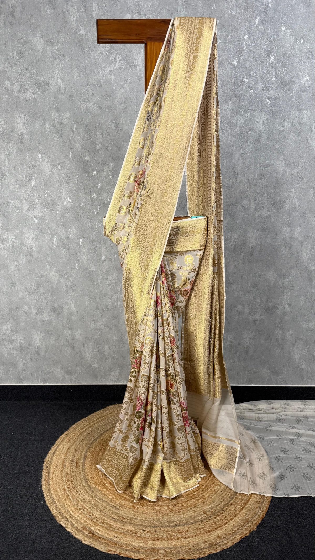 VISCOSE GEORGETTE PRINTED BANARASI SAREE
