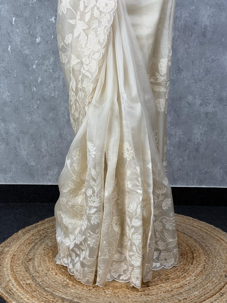 SILK ORGANZA APPLIQUE EMBROIDERY SAREE - Image 3