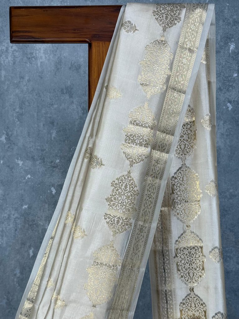 SOFT KATAN SILK ZARI WEAVING BANARASI SAREE - Image 2