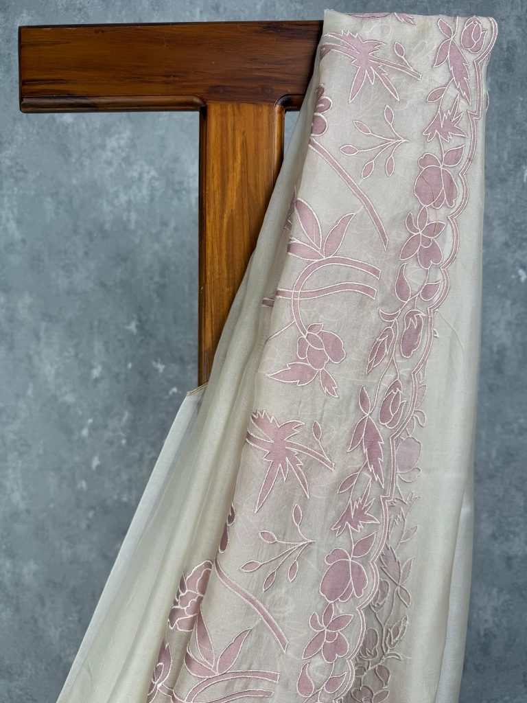 SILK ORGANZA APPLIQUE EMBROIDERY SAREE - Image 2