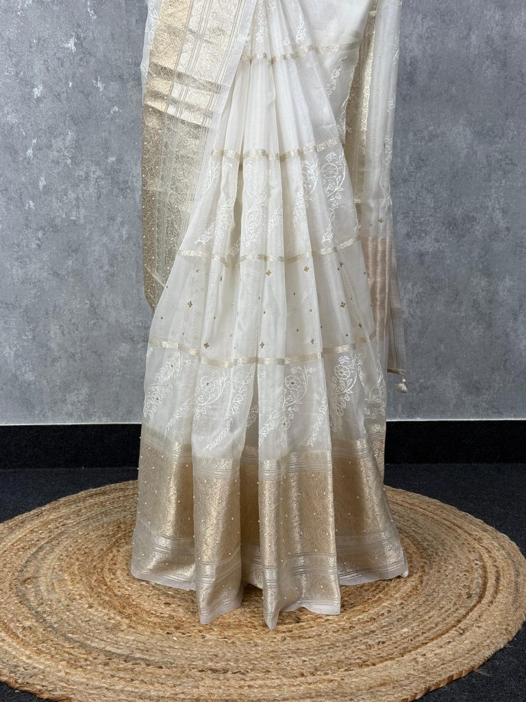 SILK ORGANZA EMBROIDERY BANARASI SAREE - Image 3