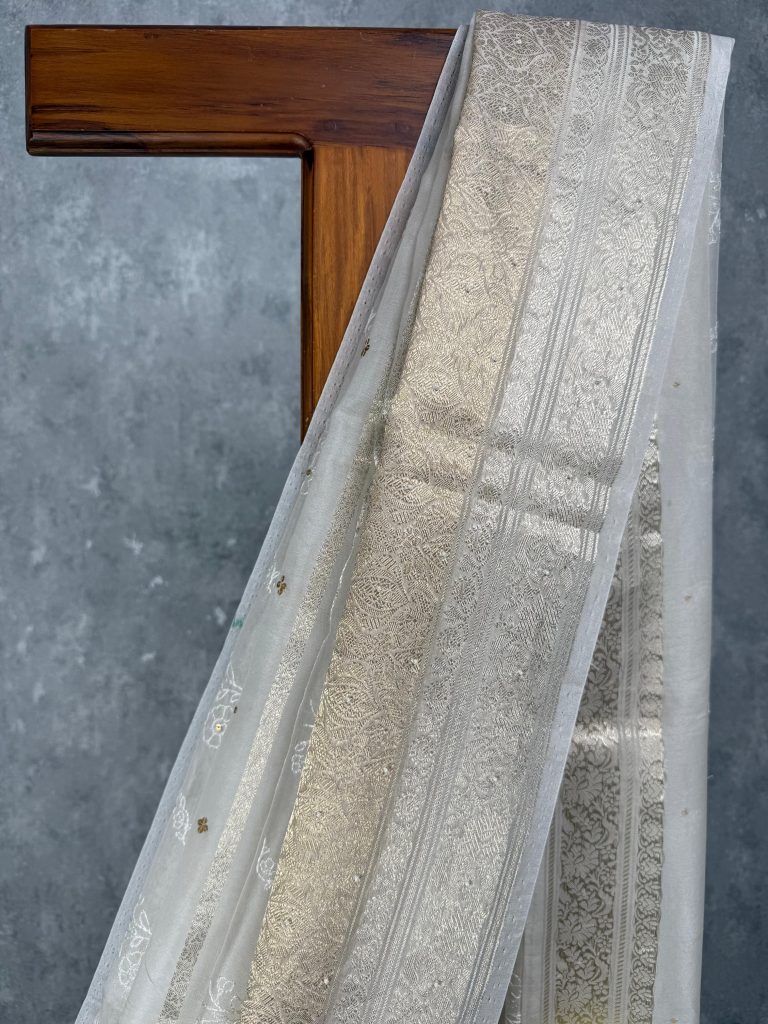 SILK ORGANZA EMBROIDERY BANARASI SAREE - Image 2