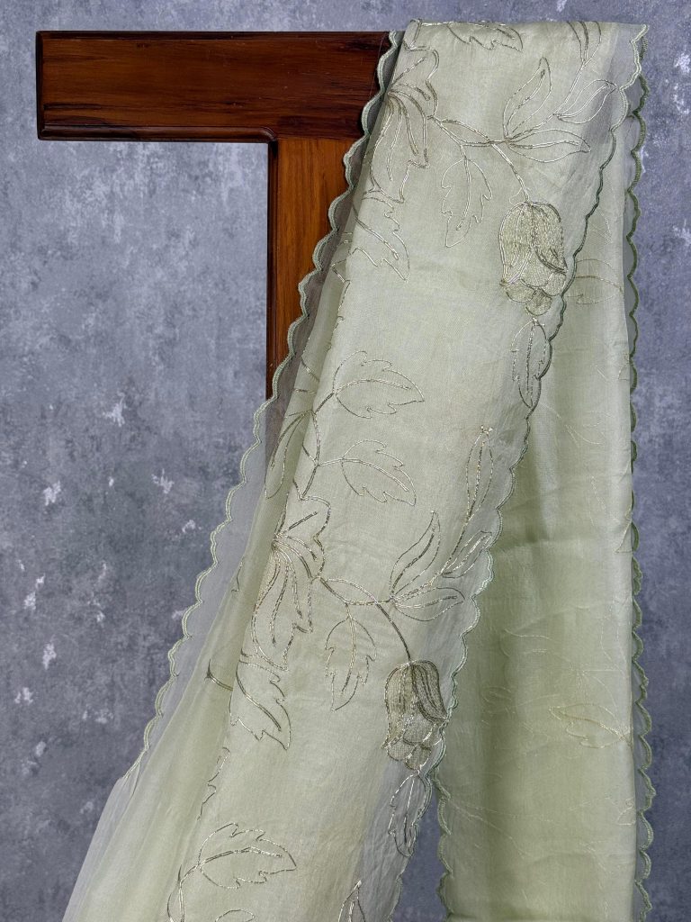 SILK ORGANZA CHORD EMBROIDERY SAREE - Image 2