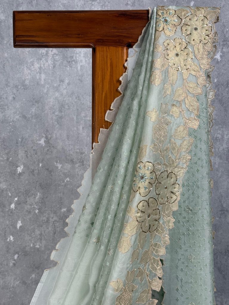 SILK ORGANZA APPLIQUE EMBROIDERY SAREE - Image 2