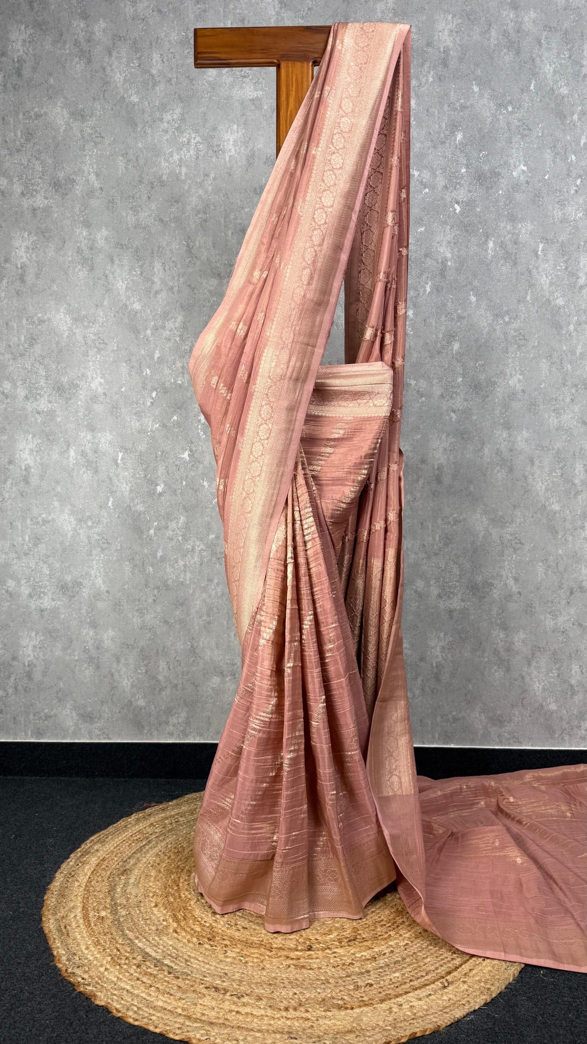 CRUSHED TISSUE GEORGETTE BANARASI SAREE