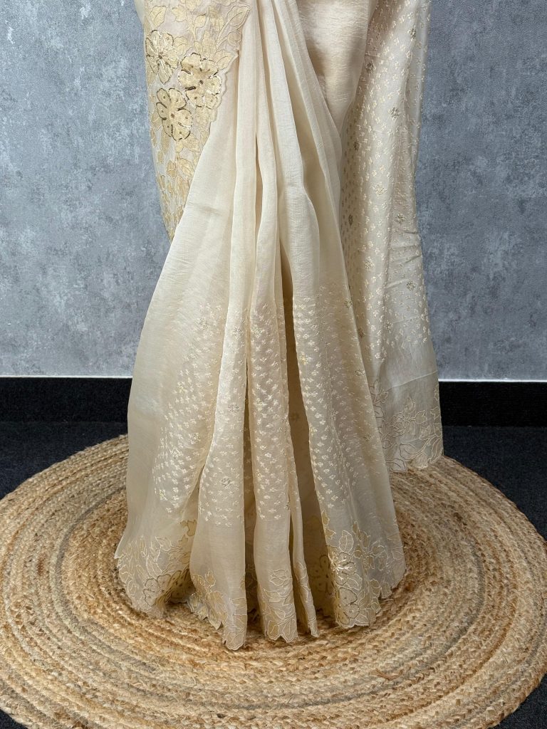SILK ORGANZA APPLIQUE EMBROIDERY SAREE - Image 3