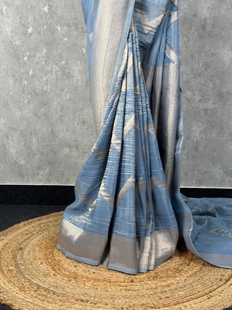 CRUSHED TISSUE GEORGETTE BANARASI SAREE - Image 3