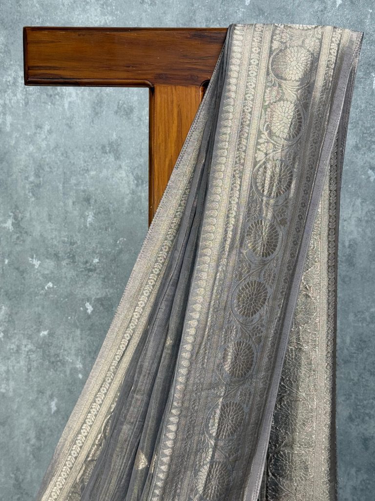 CRUSHED TISSUE GEORGETTE BANARASI SAREE - Image 2