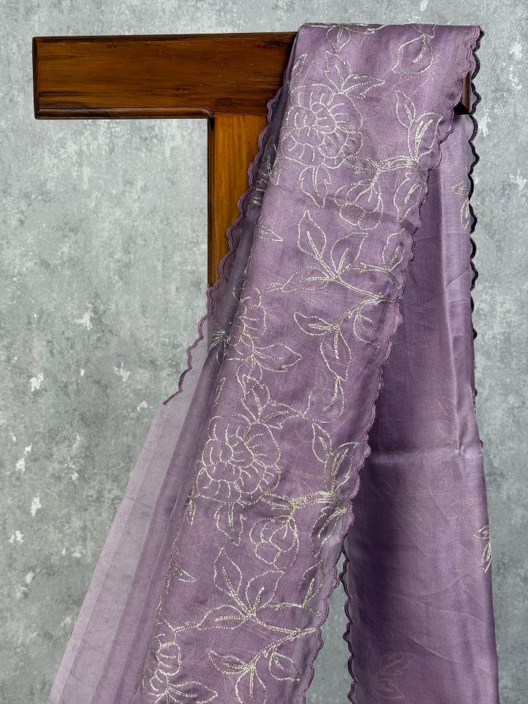 SILK ORGANZA CHORD EMBROIDERY SAREE - Image 2
