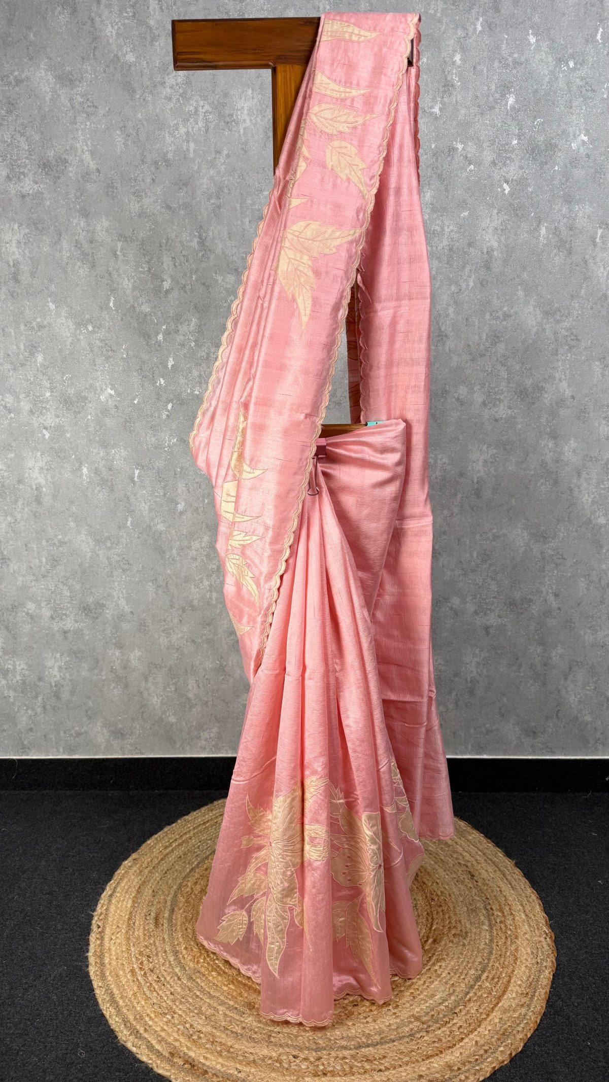 SEMI TUSSAR APPLIQUE EMBROIDERY SAREE