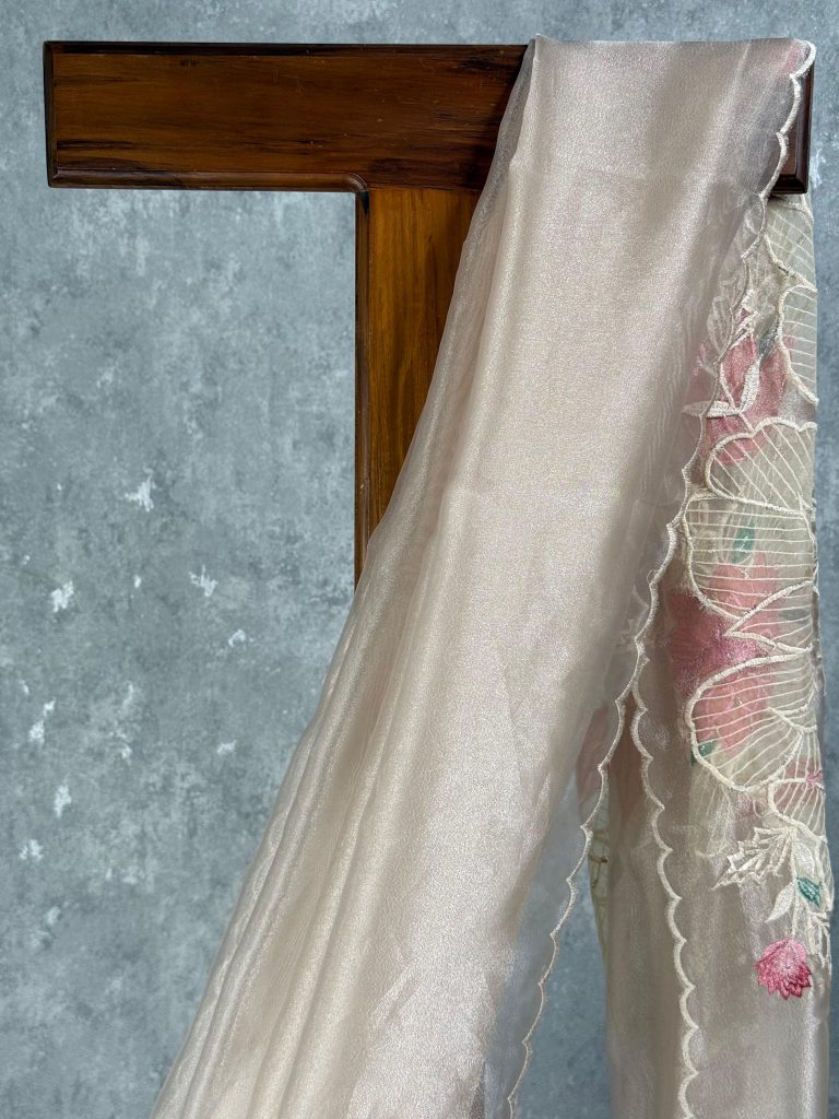 ORGANZA EMBROIDERY SAREE - Image 2