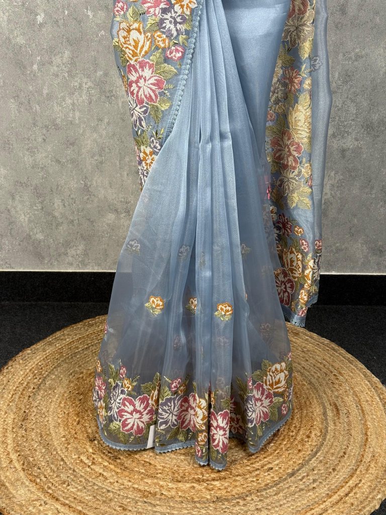 GLASS ORGANZA EMBROIDERY SAREE - Image 3