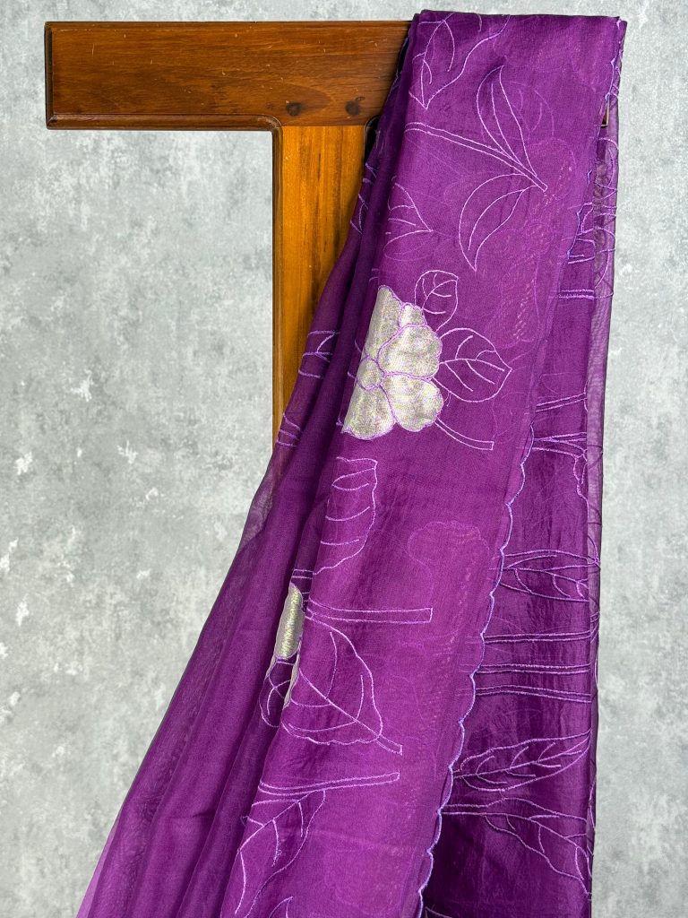 SILK ORGANZA TISSUE APPLIQUE EMBROIDERY SAREE - Image 2