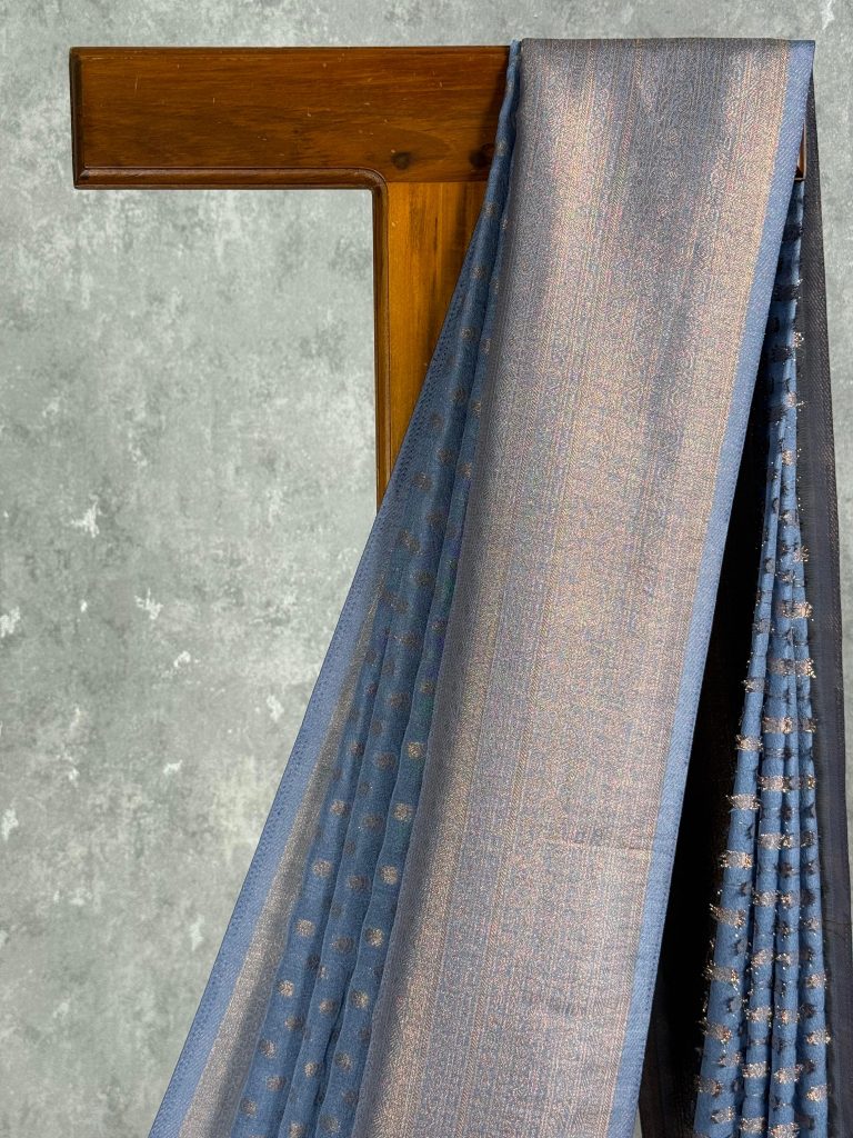 SEMI CREPE GOLD ZARI BANARASI SAREE - Image 2