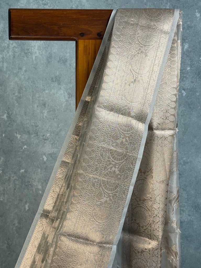 SEMI TISSUE ORGANZA JAAL BANARASI SAREE - Image 2