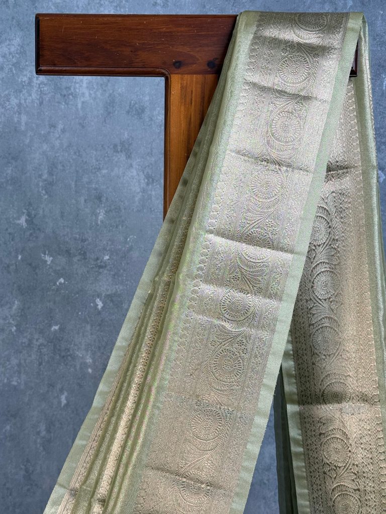 SEMI TISSUE ORGANZA BANARASI SAREE - Image 2
