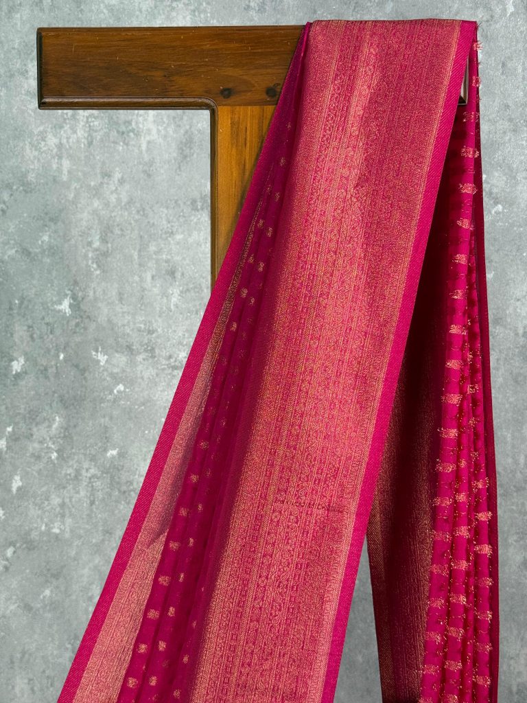 SEMI CREPE GOLD ZARI BANARASI SAREE - Image 2