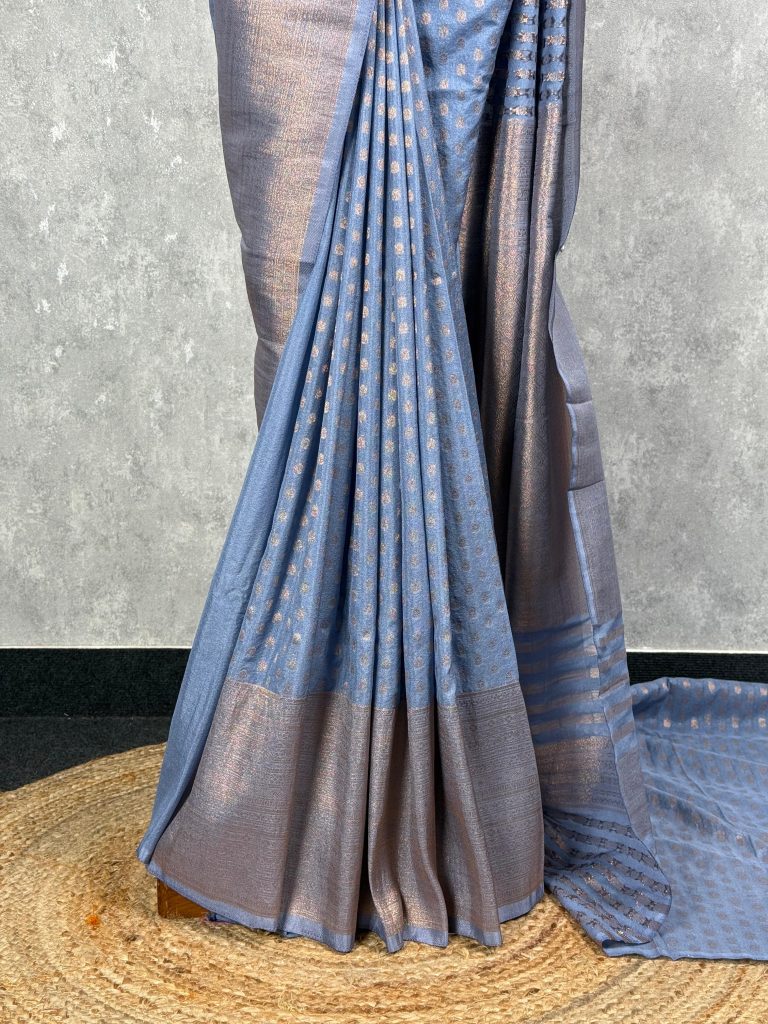 SEMI CREPE GOLD ZARI BANARASI SAREE - Image 3