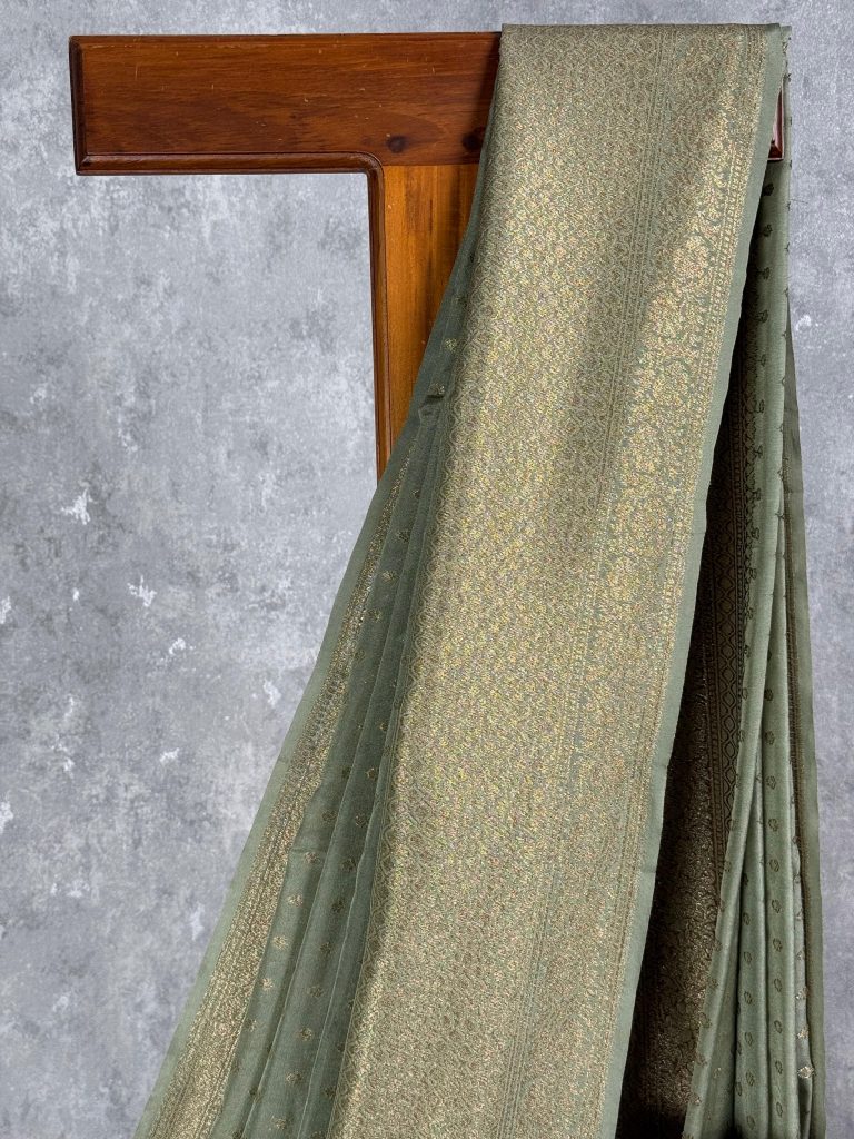 SEMI GEORGETTE ANTIQUE ZARI BANARASI SAREE - Image 2