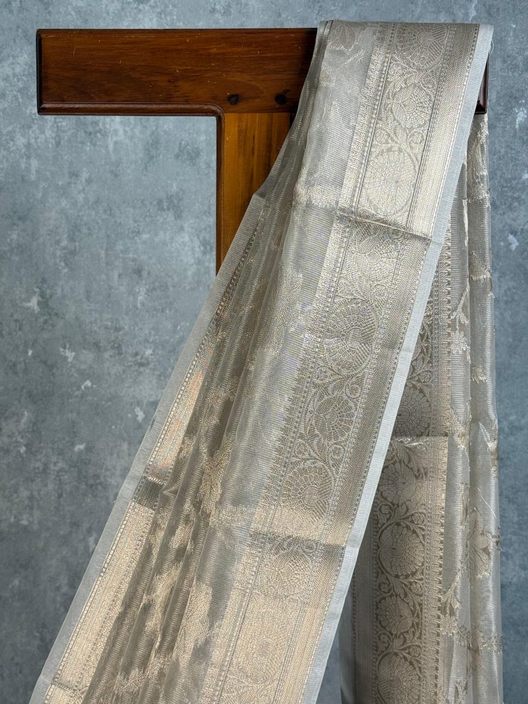 SEMI TISSUE ORGANZA JAAL BANARASI SAREE - Image 2