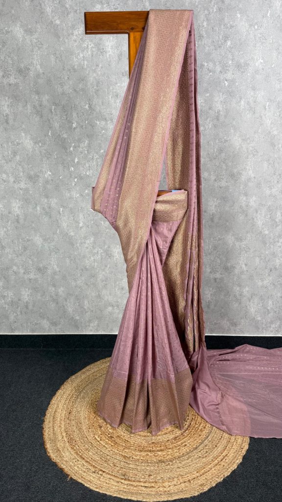 SEMI GEORGETTE ANTIQUE ZARI BANARASI SAREE