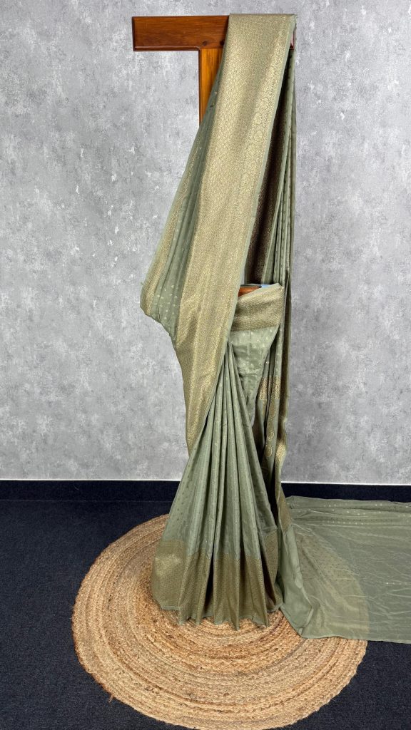 SEMI GEORGETTE ANTIQUE ZARI BANARASI SAREE