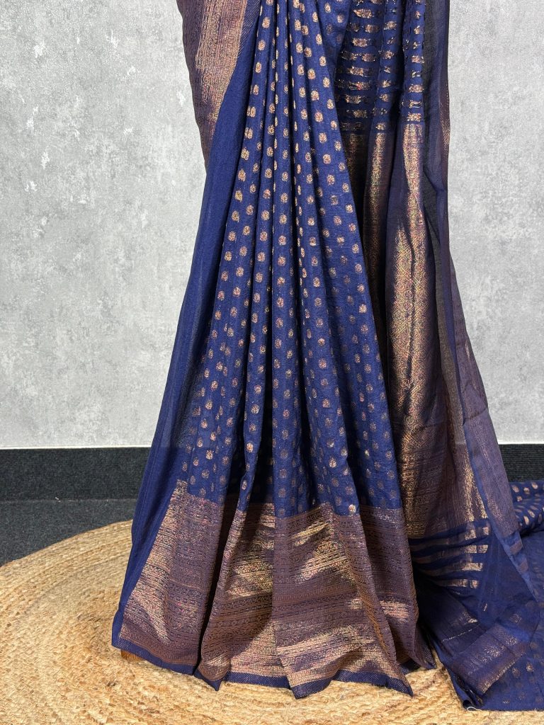 SEMI CREPE GOLD ZARI BANARASI SAREE - Image 3