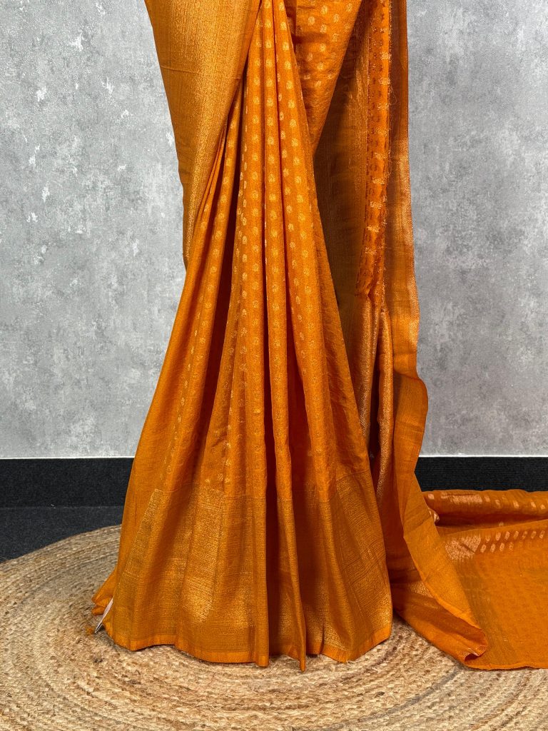 SEMI CREPE GOLD ZARI BANARASI SAREE - Image 3