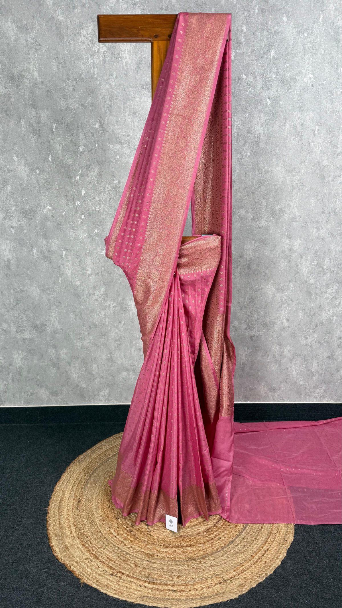 SEMI GEORGETTE ANTIQUE ZARI BANARASI SAREE