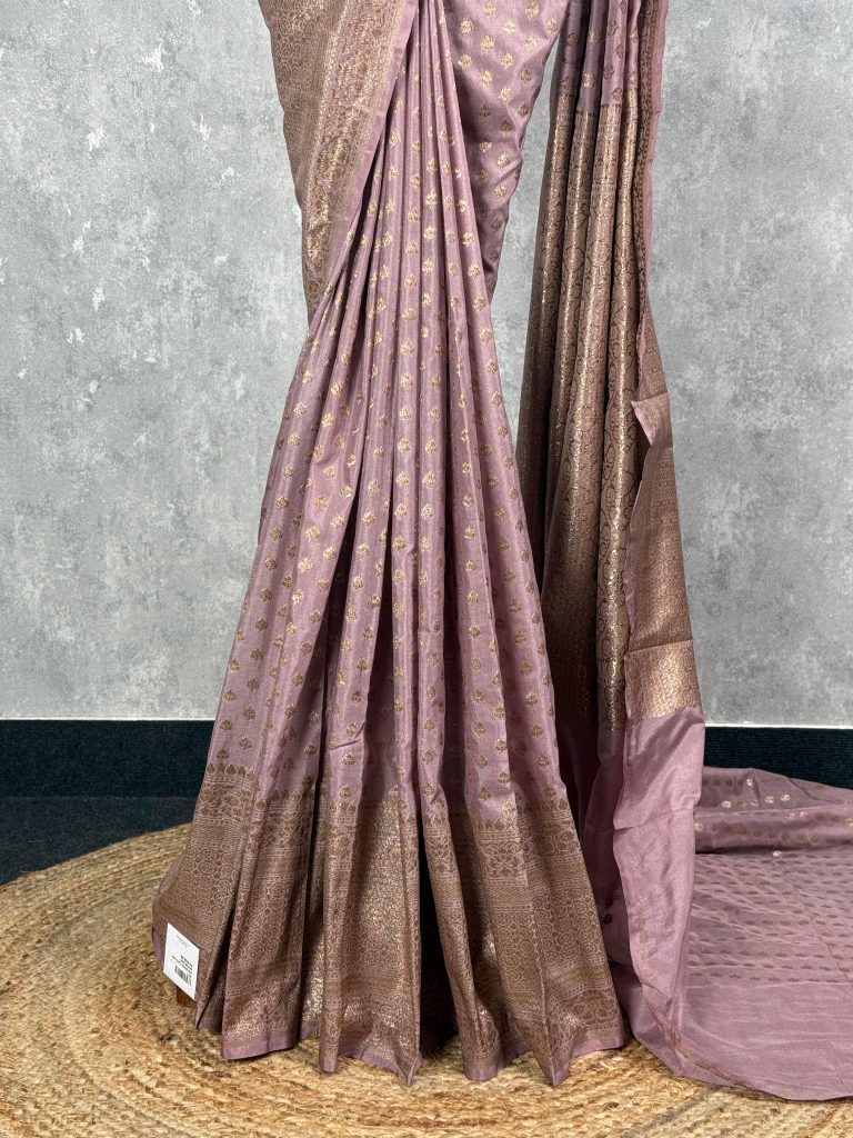 SEMI GEORGETTE ANTIQUE ZARI BANARASI SAREE - Image 3